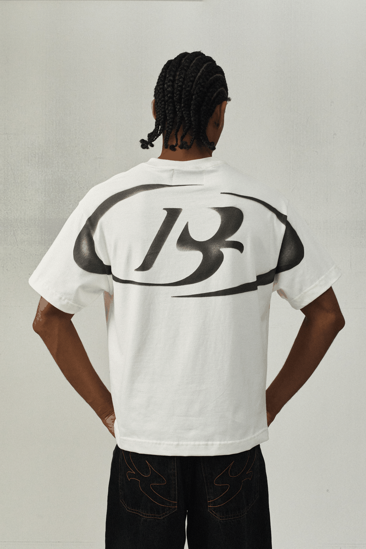 Camiseta BARRA "Goods B Estêncil" Off White