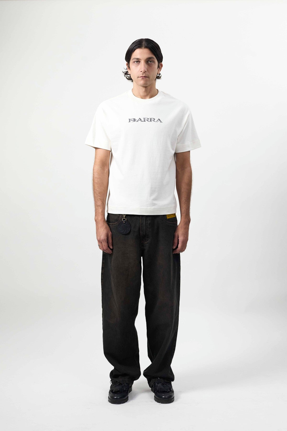 Camiseta Barra "LOGO REMIX" Off White