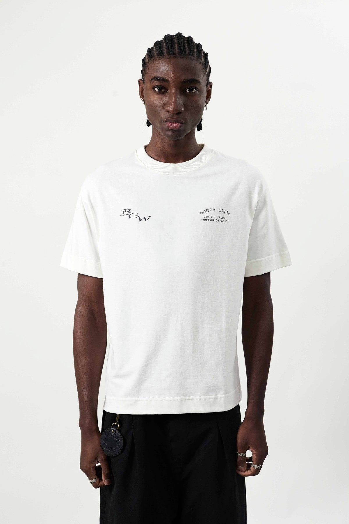 Camiseta Barra "BANDEIRAS" Off White