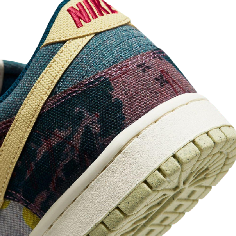Tênis NIKE Dunk Low "Community Garden"