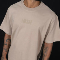 HIGH - Camiseta Tonal Logo Beige