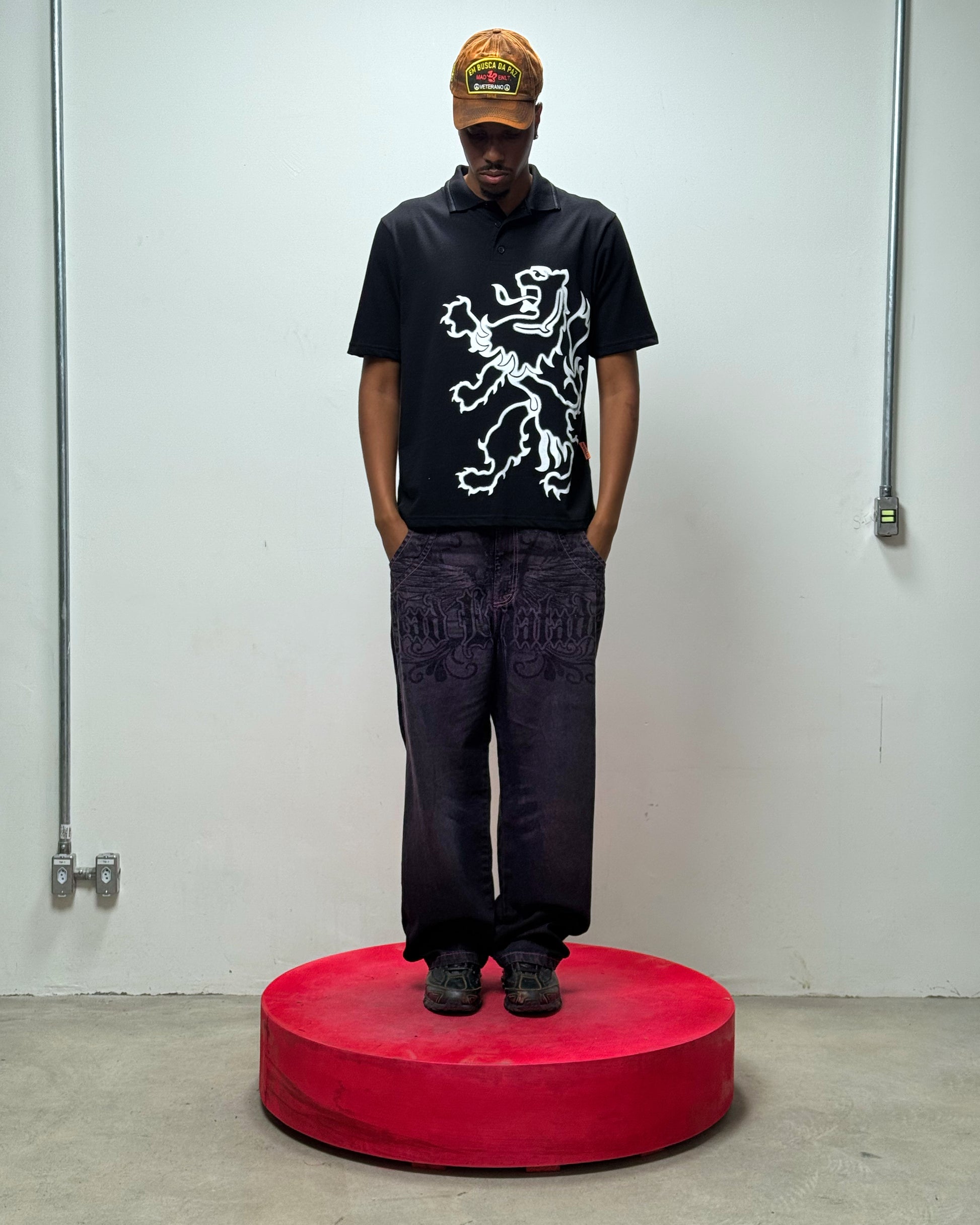 Camiseta MAD Polo Standarte Preta