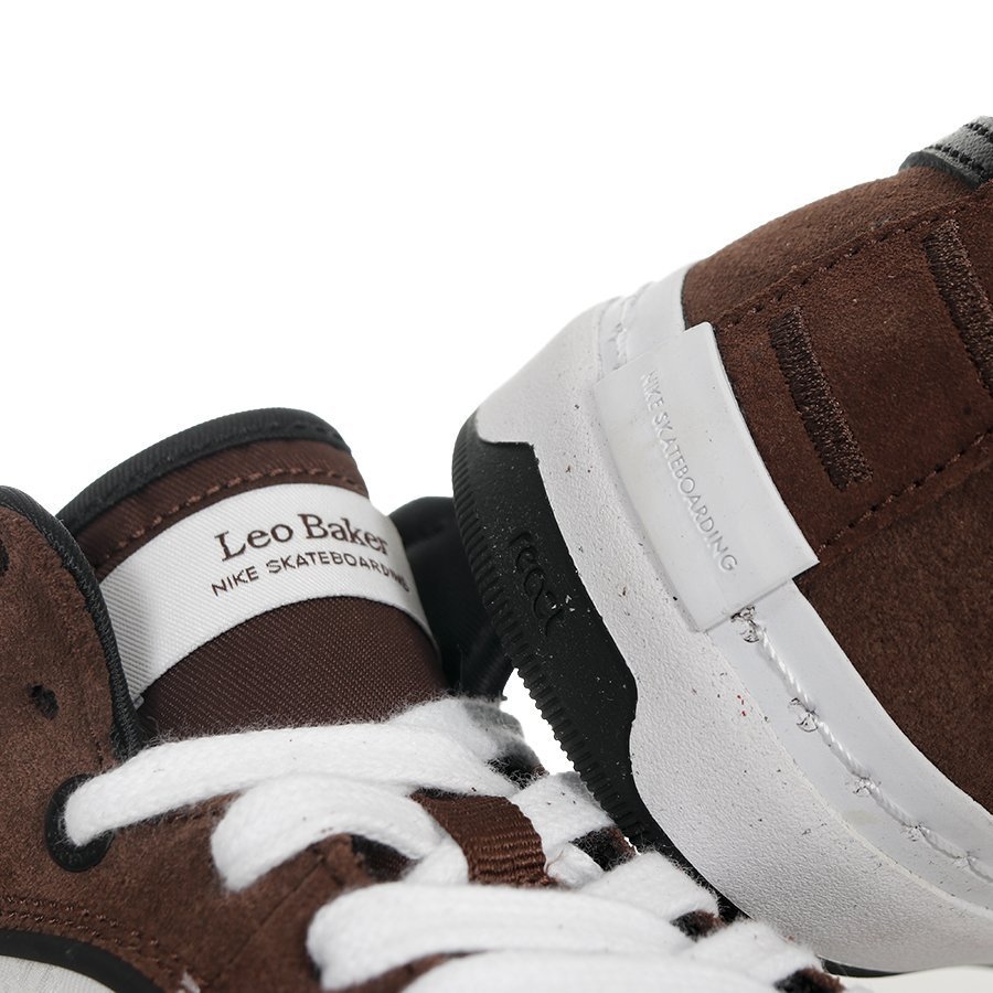 Tênis NIKE SB React Leo Marrom/Branco