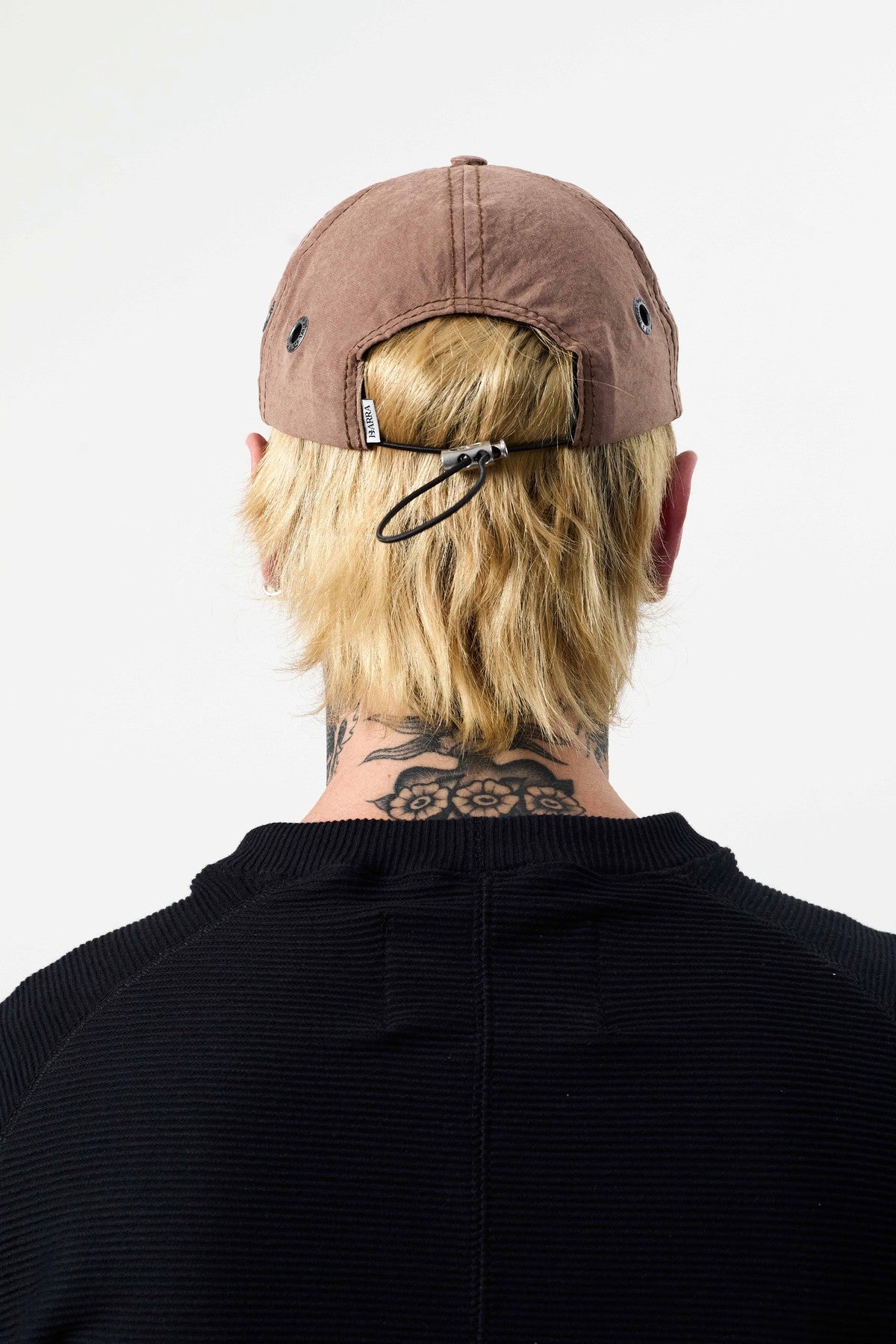 Boné Six Panel Barra "LOGO" Marrom