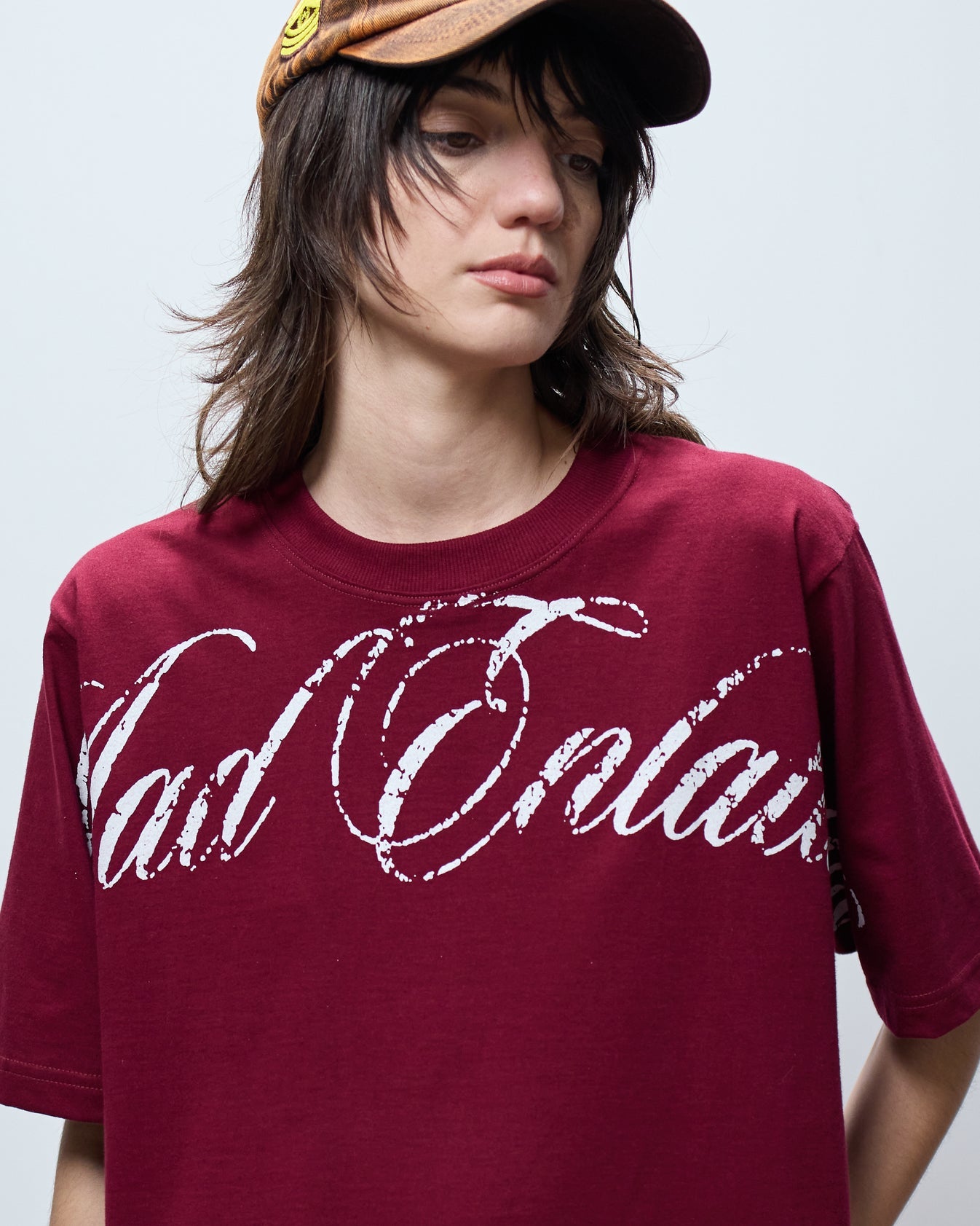 Camiseta MAD Cursiva Roxo