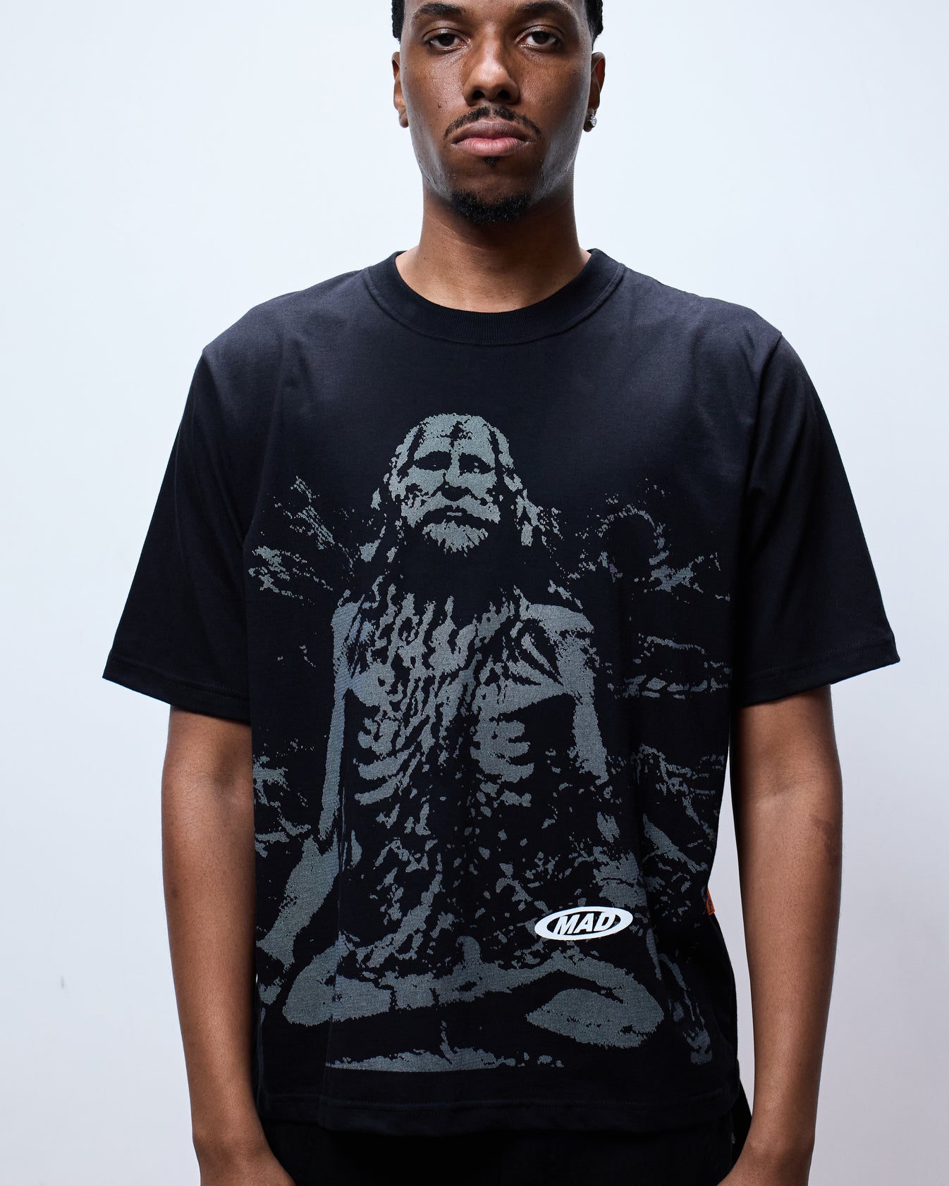 Camiseta MAD Equilíbrio Preto