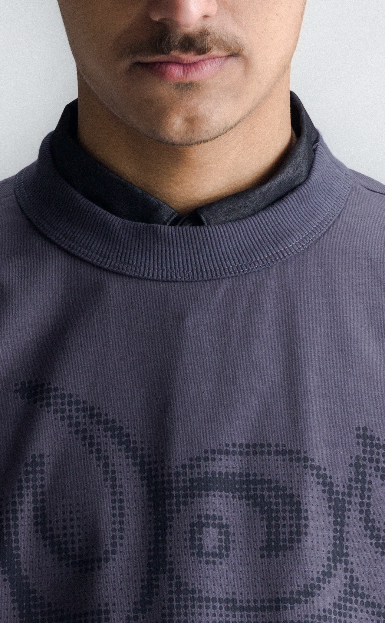 Camiseta QUADRO Tribe Boxy Dark Grey