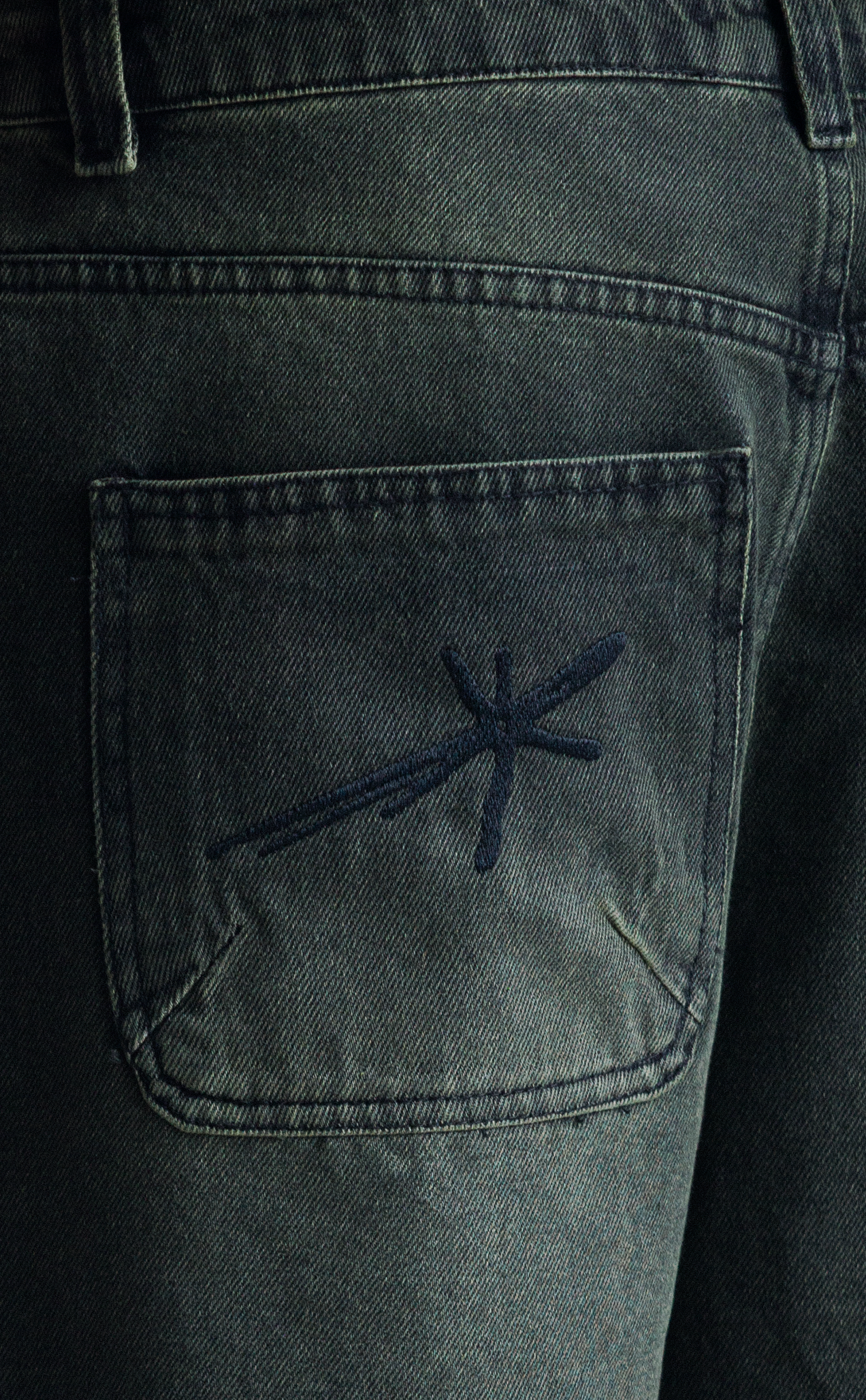 Short QUADRO Side Dart Denim Super Baggy Acid Black