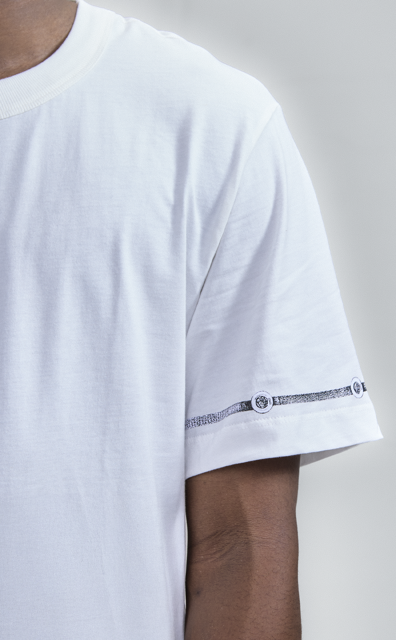 Camiseta QUADRO Buttons Regular Off White