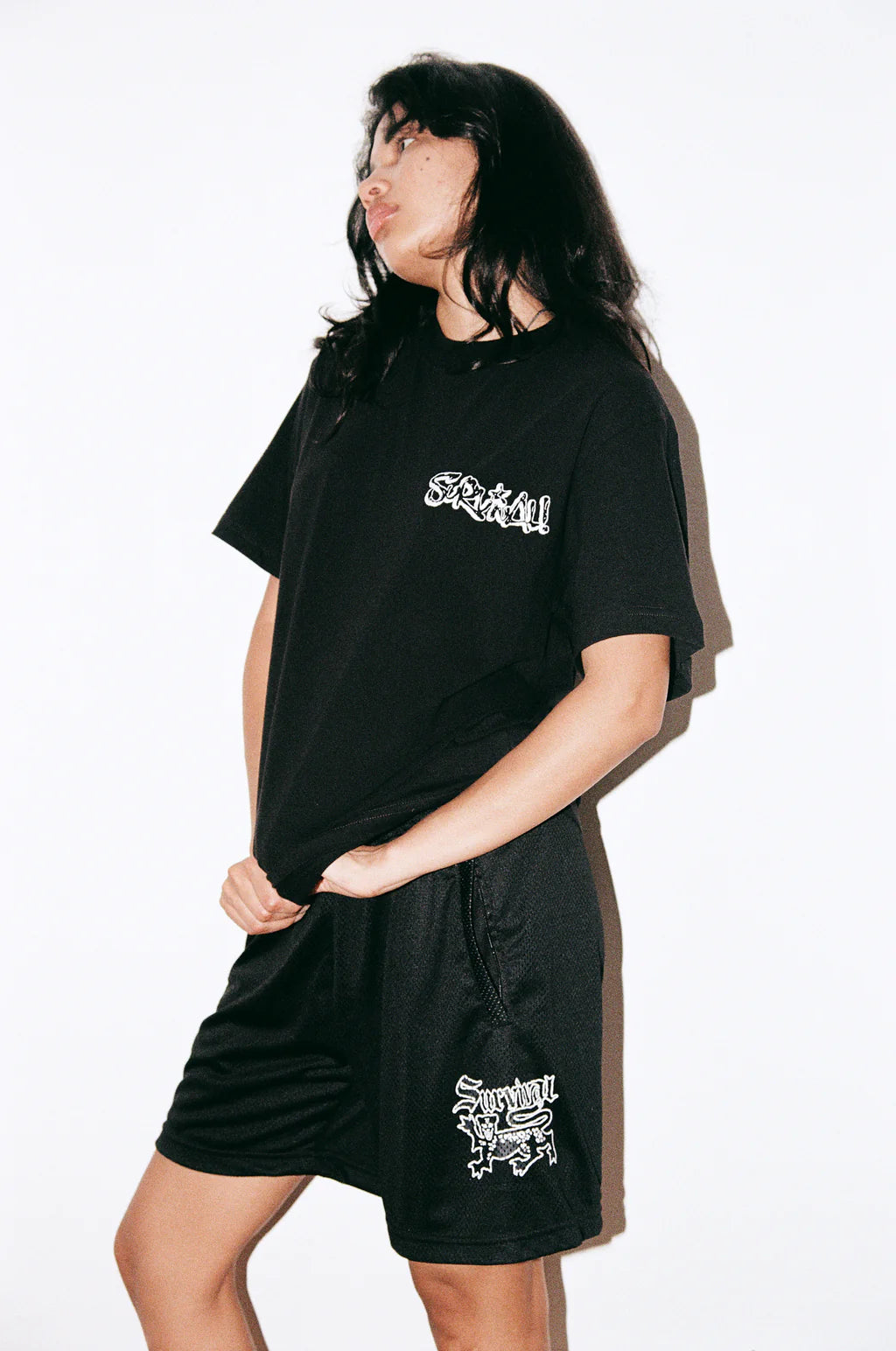 Camiseta SURVIVAL Spray Rascunho Preta